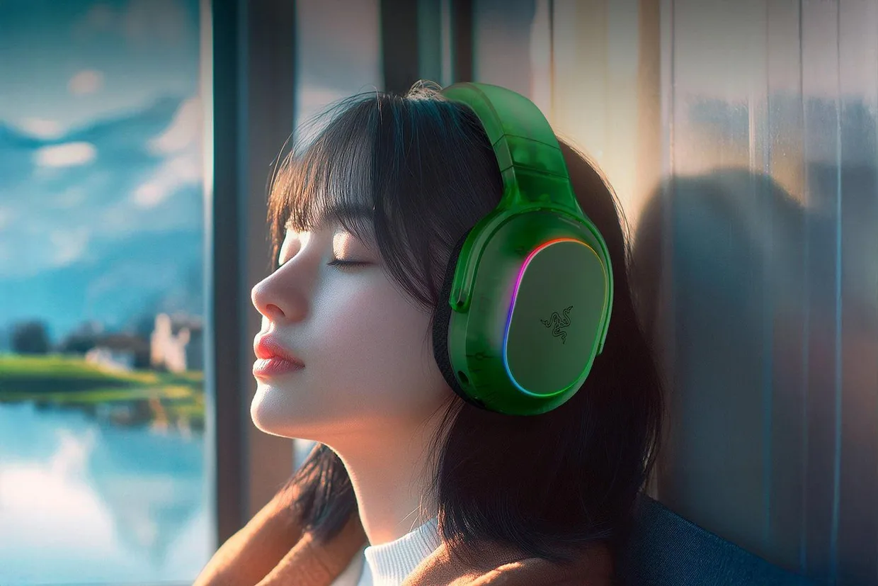 Наушники Razer Barracuda X Chroma Phantom Green Edition (RZ04-05220300-R3M1) — фото 3