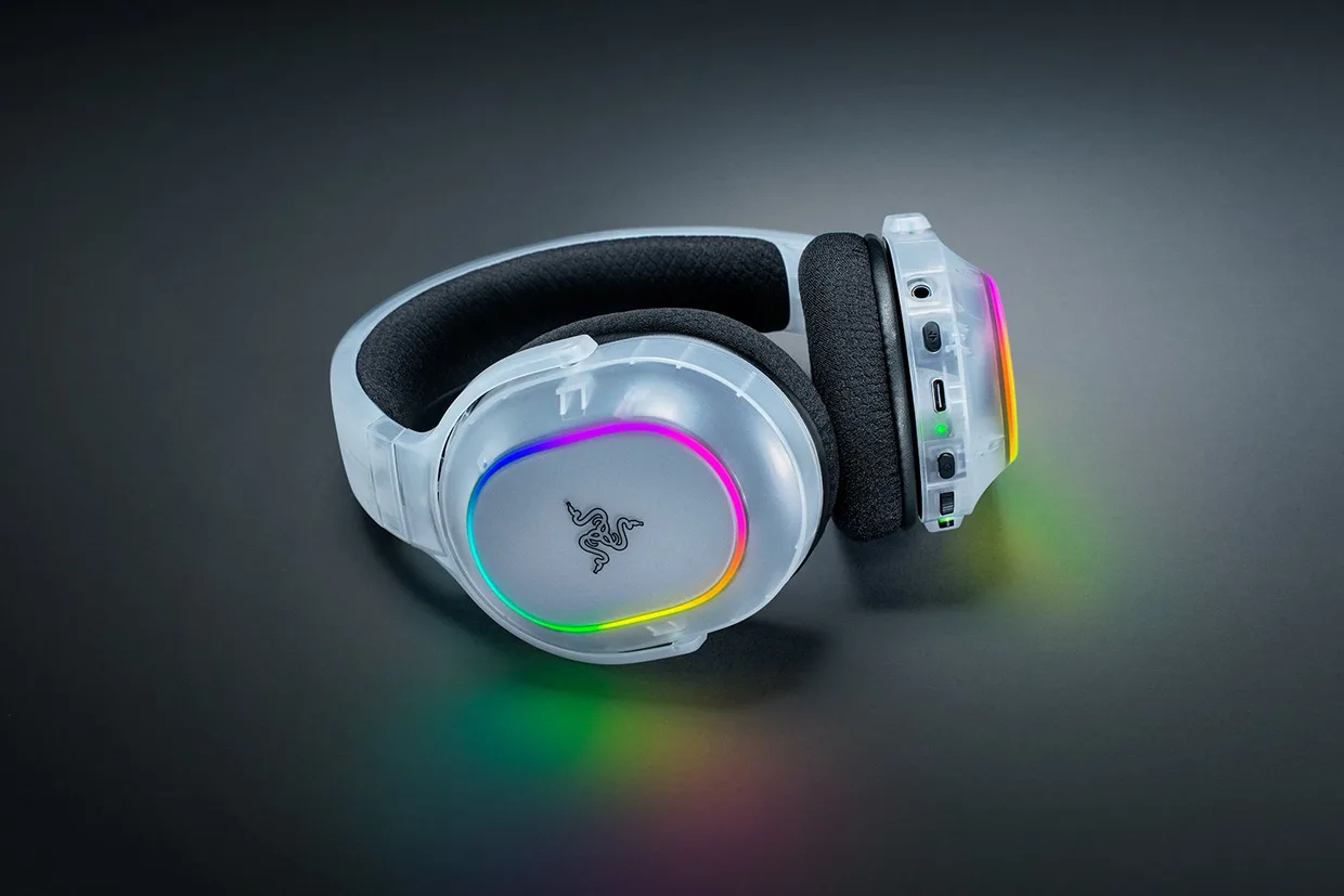 Наушники Razer Barracuda X Chroma Phantom White Edition (RZ04-05220400-R3M1) — фото 9