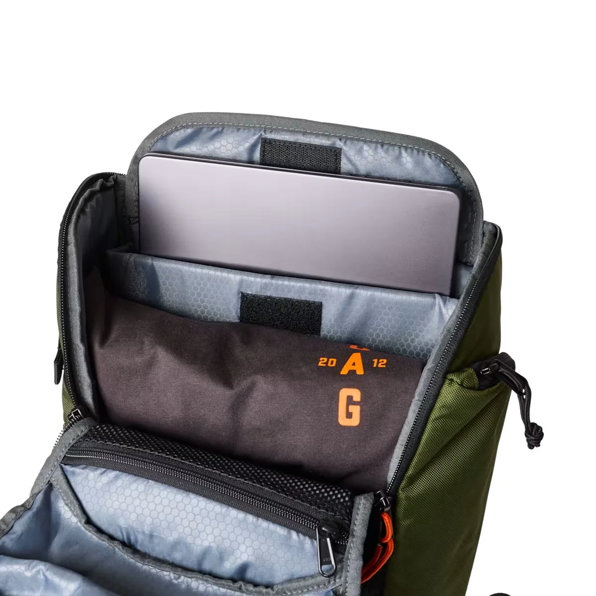 Рюкзак для ноутбука UAG Civilian Backpack 20L 16" Olive/Orange — фото 8