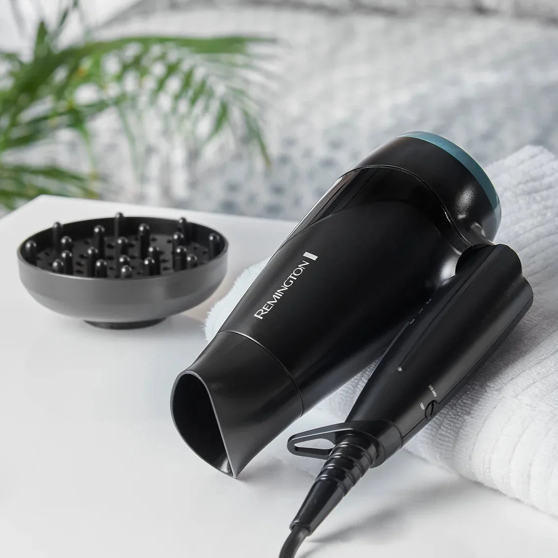 Фен дорожный Remington On The Go D1500 — фото 4