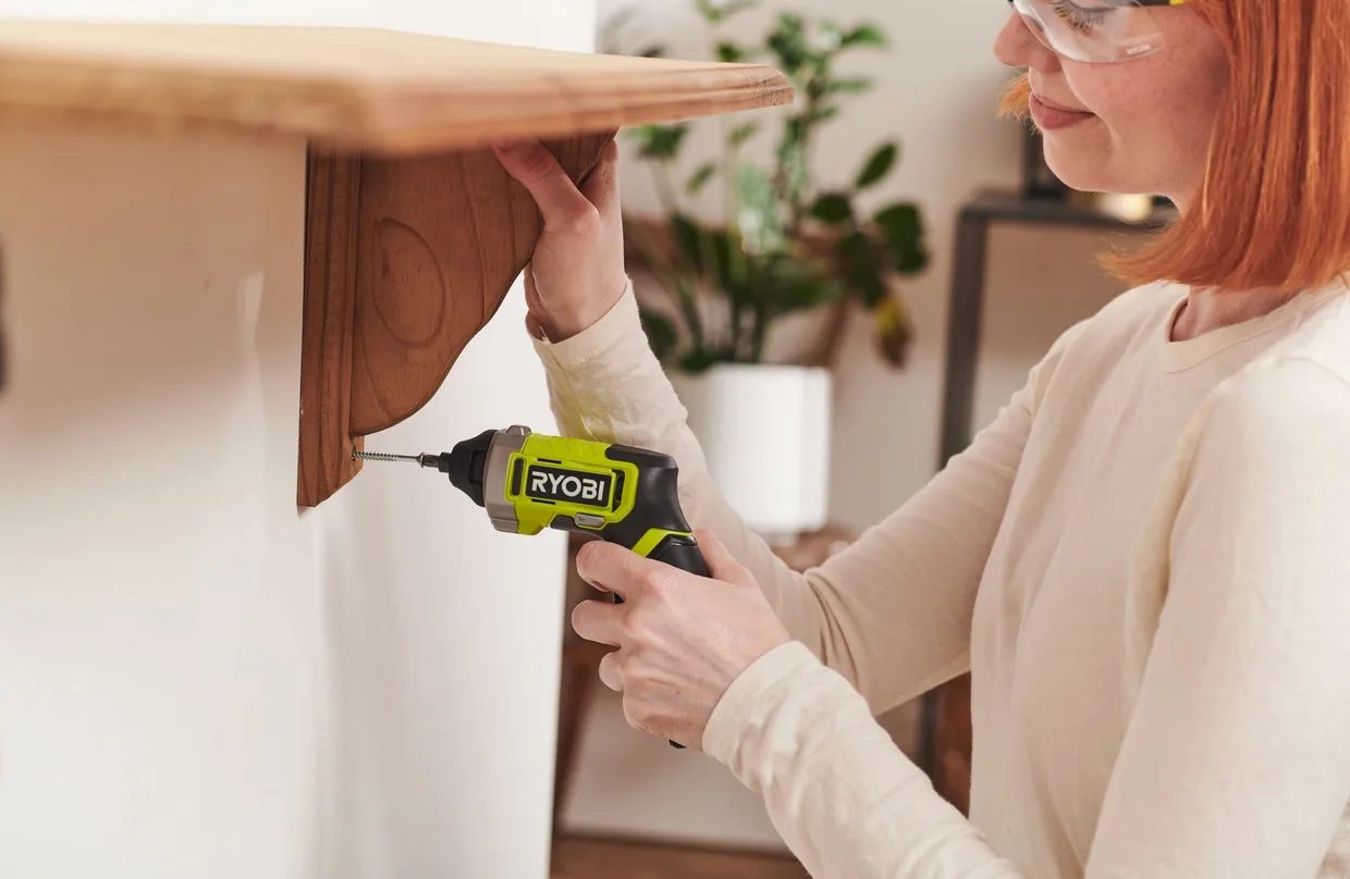 Отвертка аккумуляторная Ryobi USB Lithium RSD4-120T с АКБ 2 А·ч — фото 2