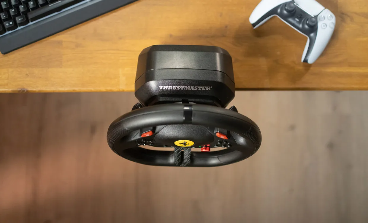 Руль с педалями Thrustmaster T98-P Ferrari 296 GTB для PS5/PS4/ПК — фото 5
