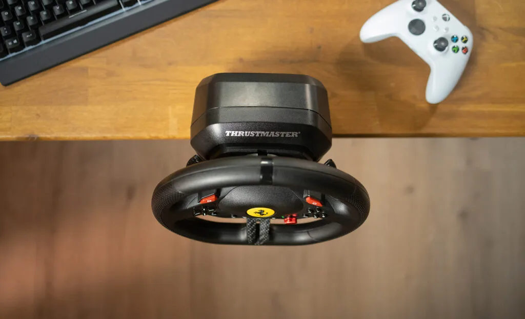 Руль с педалями Thrustmaster T98-X Ferrari 296 GTS для Xbox/ПК — фото 4