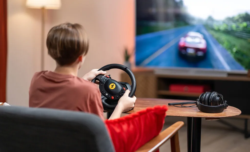 Руль с педалями Thrustmaster T98-X Ferrari 296 GTS для Xbox/ПК — фото 6