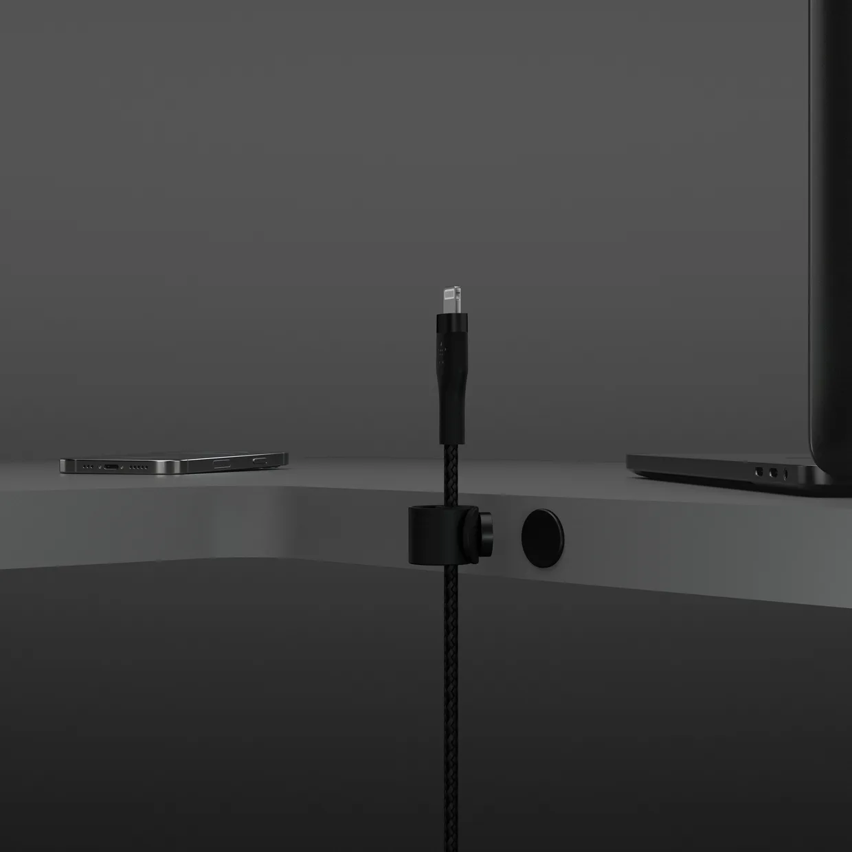 Кабель Belkin USB-C – Lightning, силіконовий 1 м чорний (CAA011BT1MBK) — фото 4