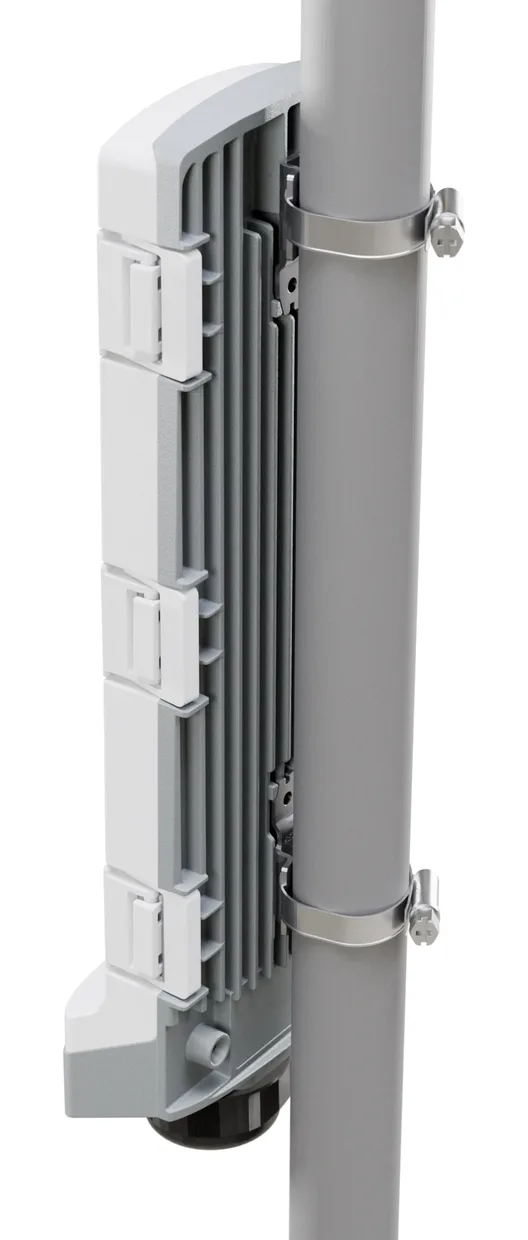 Комутатор вуличний MikroTik GPeR x6 (CSS606-1G-2Gi-3S+OUT) — фото 5