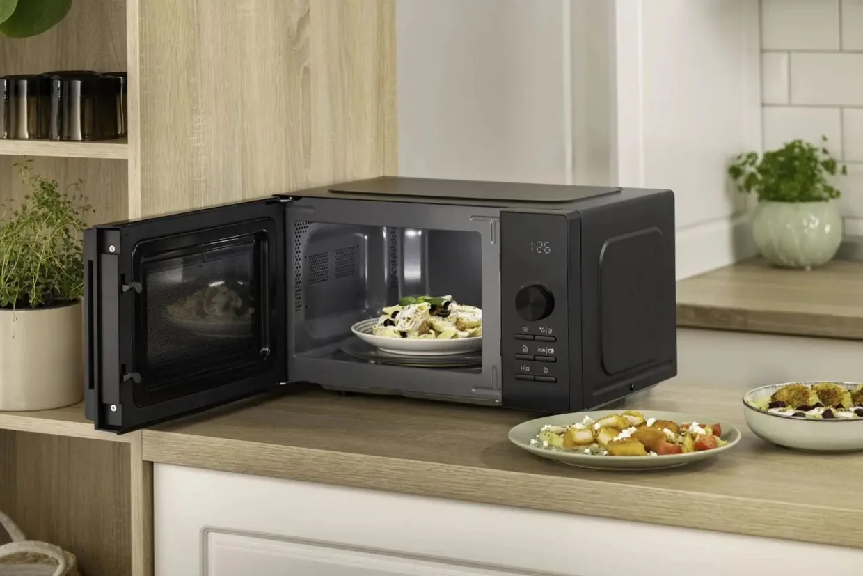 Мікрохвильова піч Gorenje MO20A3B5 20 л чорна — фото 4