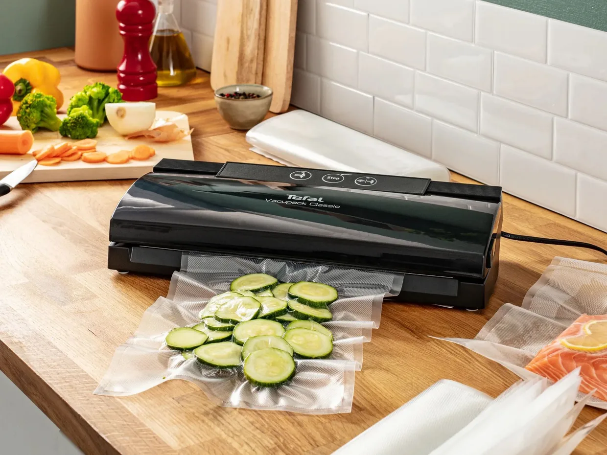 Вакууматор Tefal Classic VT2540 чорний — фото 6