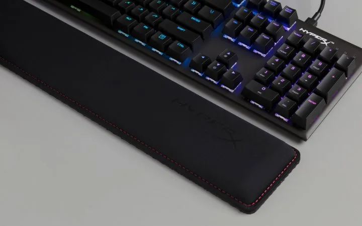 Підставка під зап’ястя HyperX Wrist Rest для повнорозмірної клавіатури — фото 2