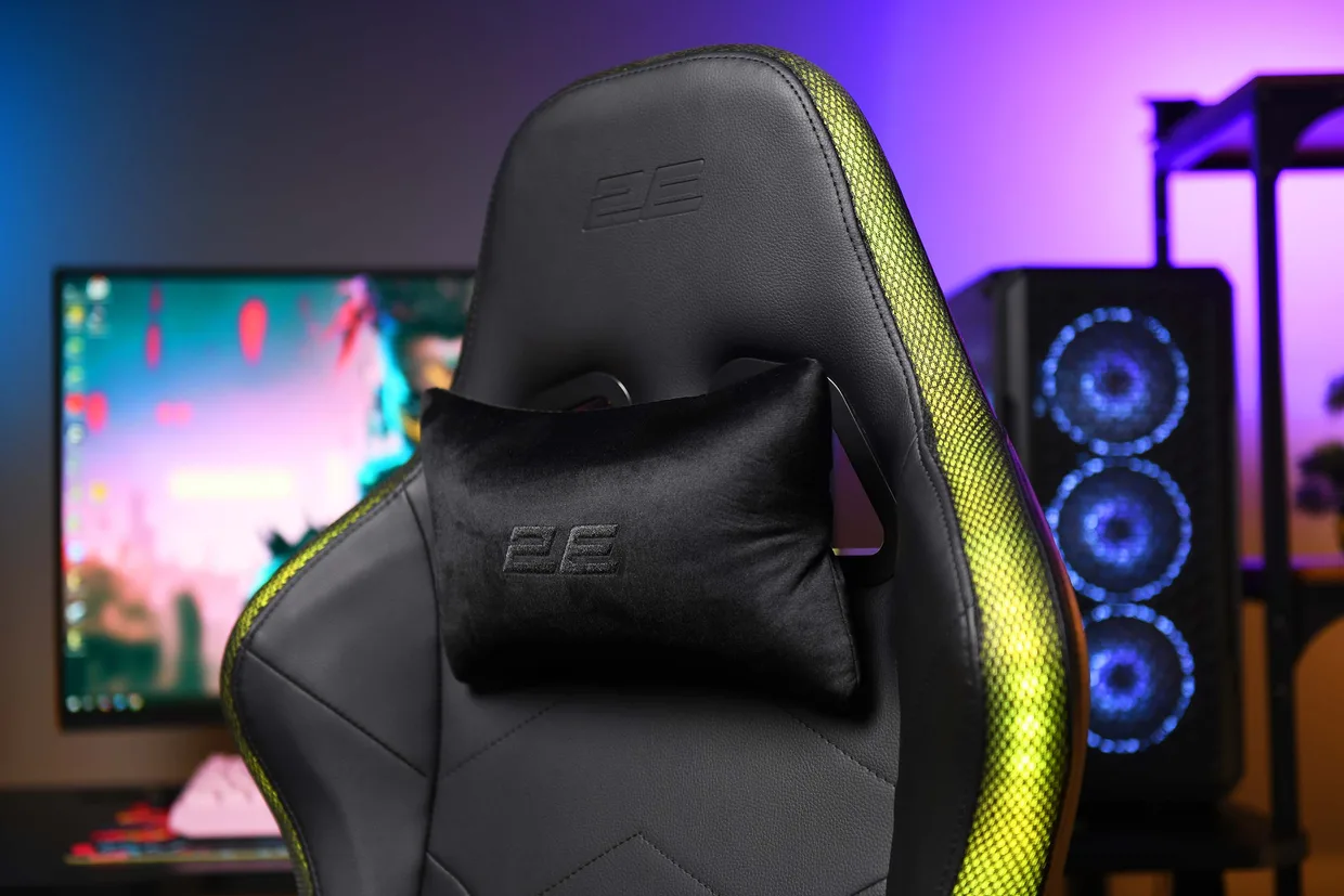 Игровое кресло 2E Gaming Ogama II RGB черное — фото 4