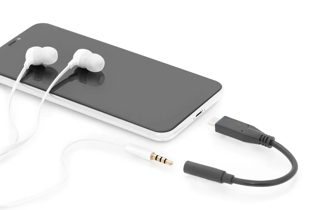Адаптер Digitus USB-C – 3,5 мм з ЦАП чорний (AK-300321-002-S) — фото 5