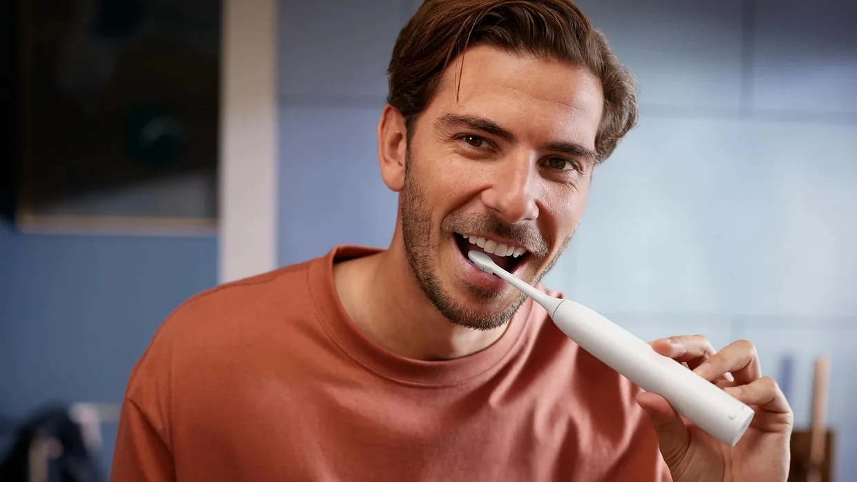Электрическая зубная щётка Philips Sonicare 5300 HX7108/02 — фото 8