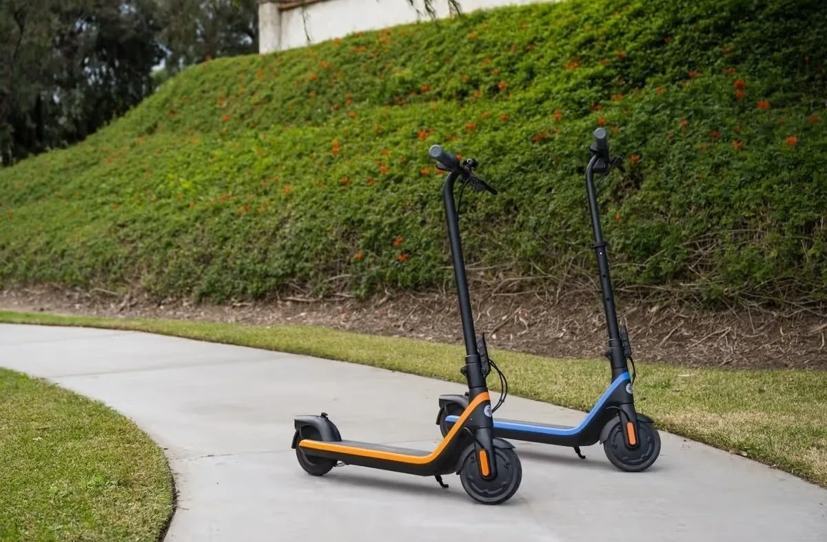 Электросамокат Segway-Ninebot C2 Pro E синий (AA.10.04.02.0013) — фото 6