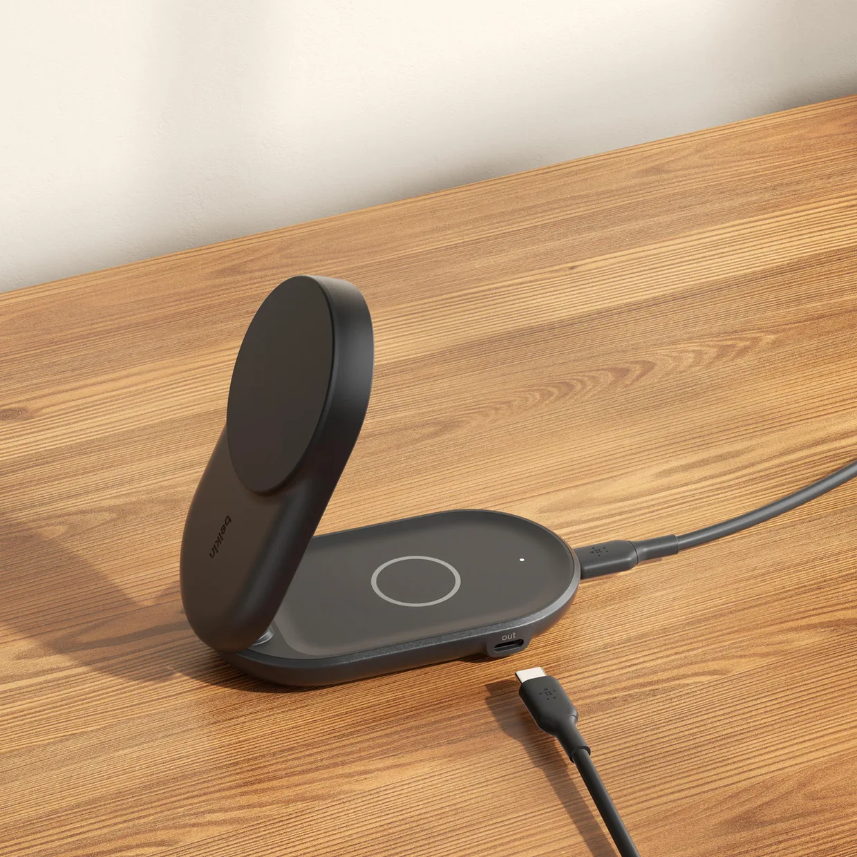 Беспроводное зарядное устройство Belkin UltraCharge 2-в-1 складной 25W Black (WIZ039KQBK) — фото 5