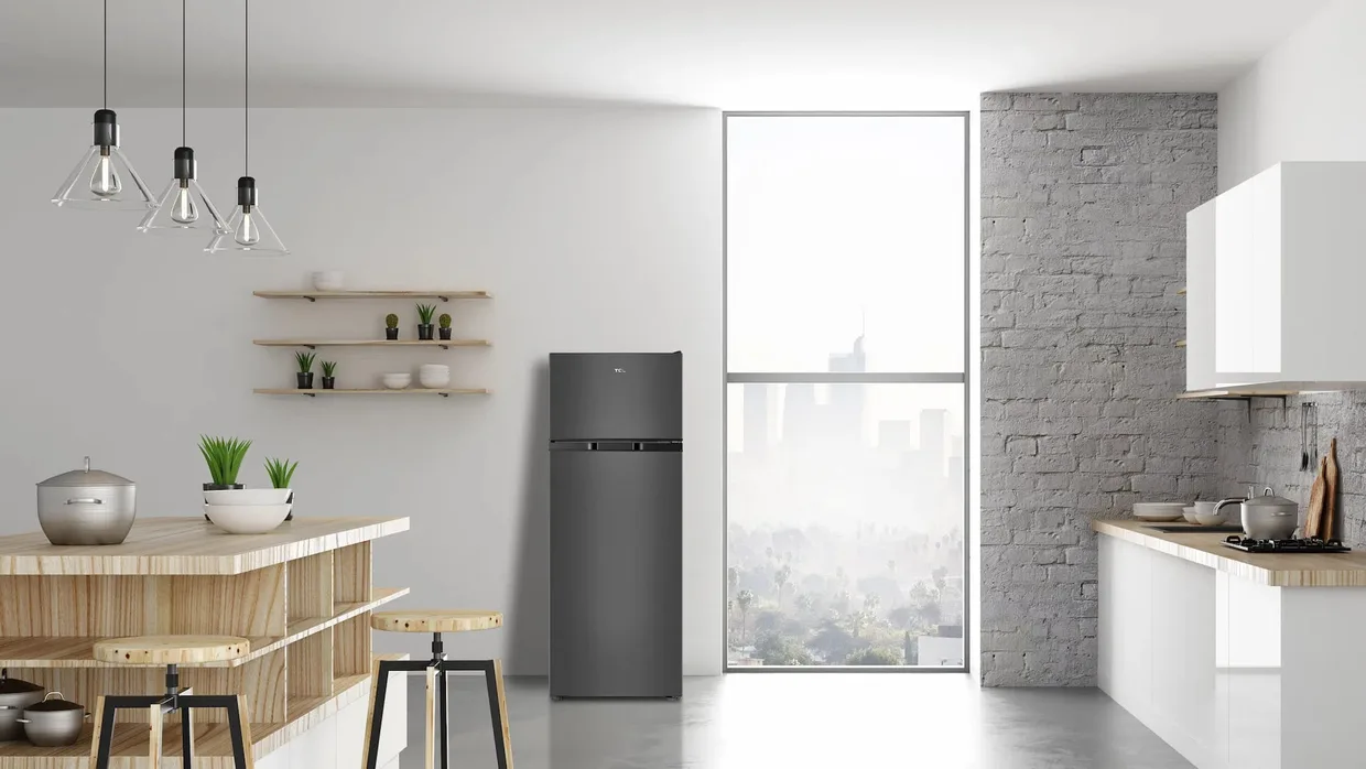 Холодильник с верхней морозильной камерой TCL RF207TSE1UA — фото 4