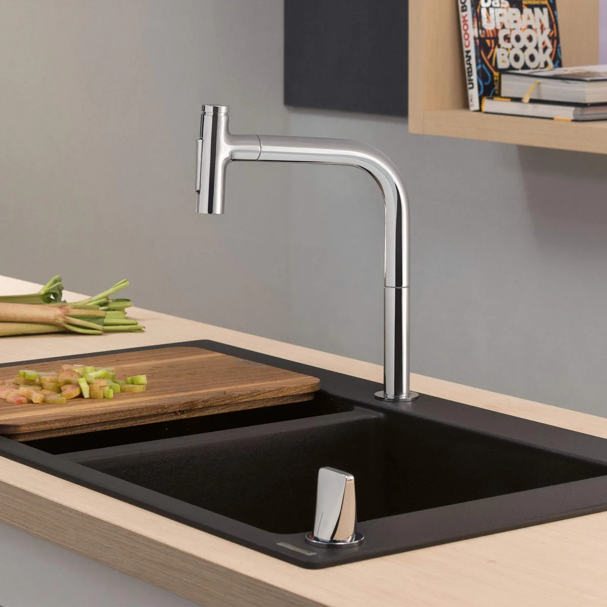 Змішувач для кухні hansgrohe Metris Select M71 200 з висувною лійкою, хром (73818000) — фото 2