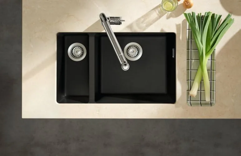 Смеситель для кухни hansgrohe Metris M71 320 с выдвижной лейкой, хром (73801000) — фото 6