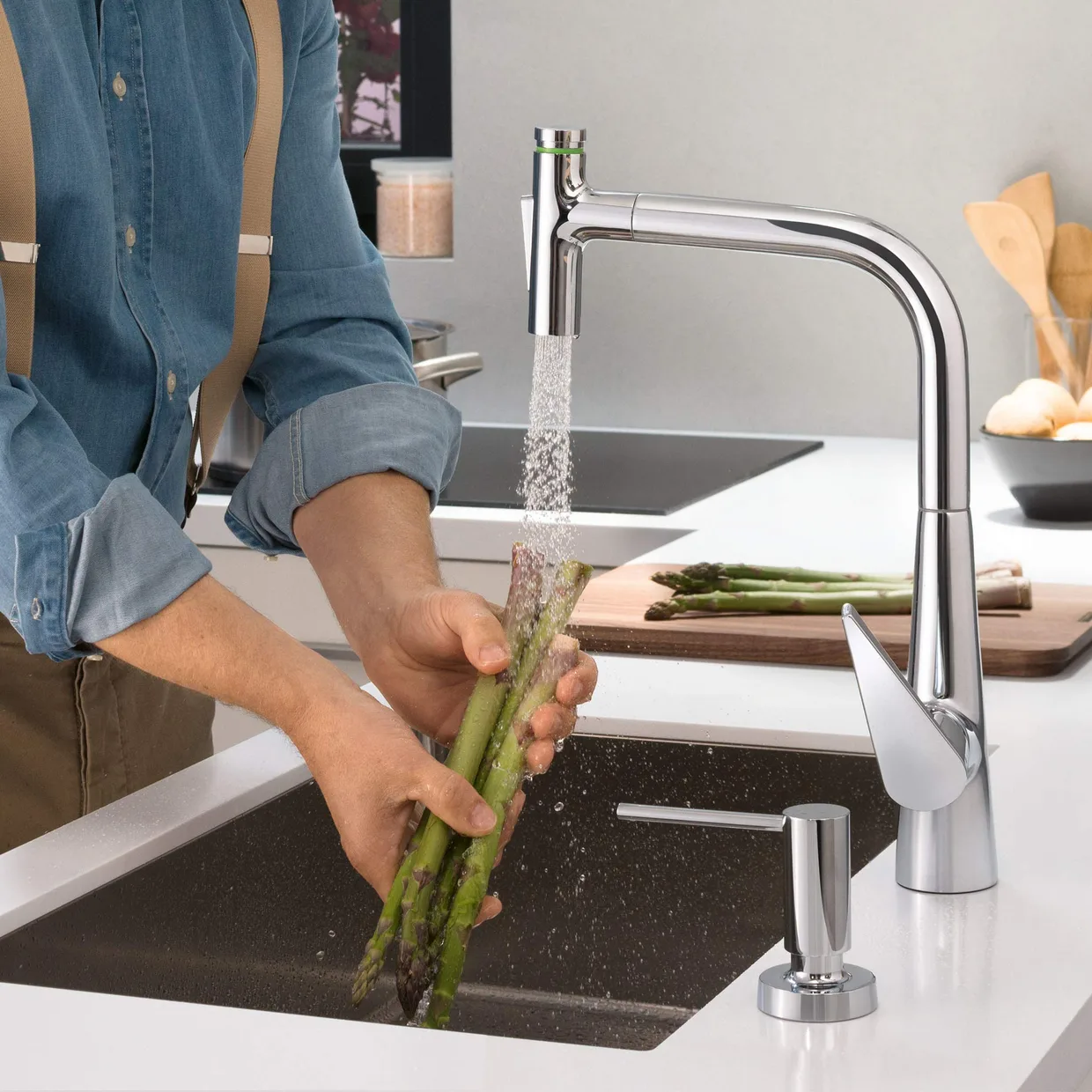 Смеситель для кухни hansgrohe Talis Select M51 300 с выдвижной лейкой, хром (73867000) — фото 2