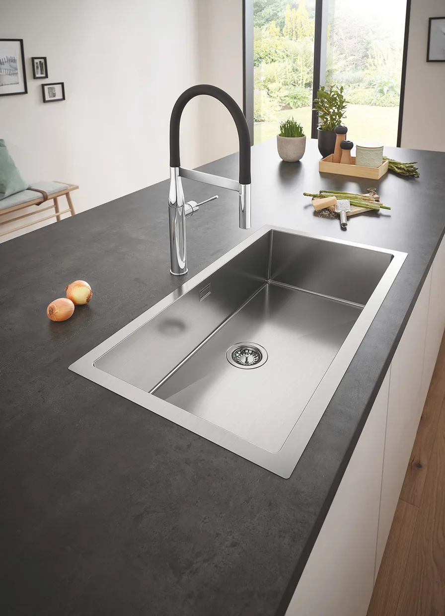 Смеситель для кухни GROHE Essence с пружинным изливом и выдвижной лейкой, хром (30294000) — фото 4