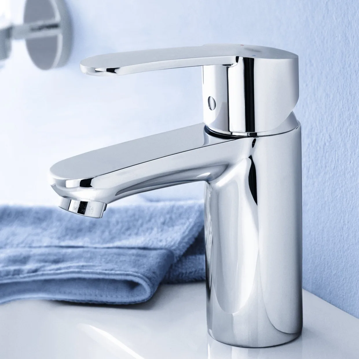 Смеситель для раковины GROHE Eurostyle Cosmopolitan S с донным клапаном, хром (23037002) — фото 3