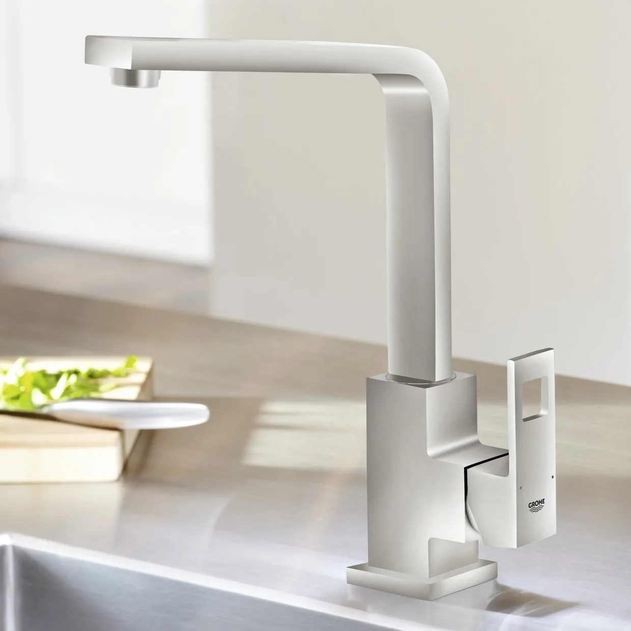 Смеситель для кухни GROHE Eurocube с высоким изливом, Supersteel (31255DC0) — фото 3