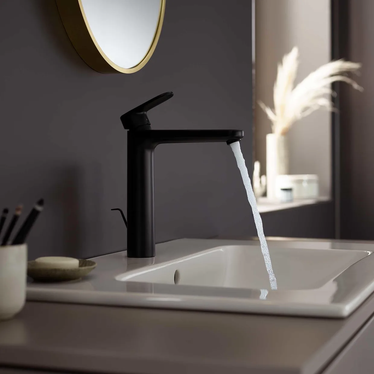Смеситель для раковины hansgrohe Vernis Blend 190 с донным клапаном, матовый чёрный (71552670) — фото 6