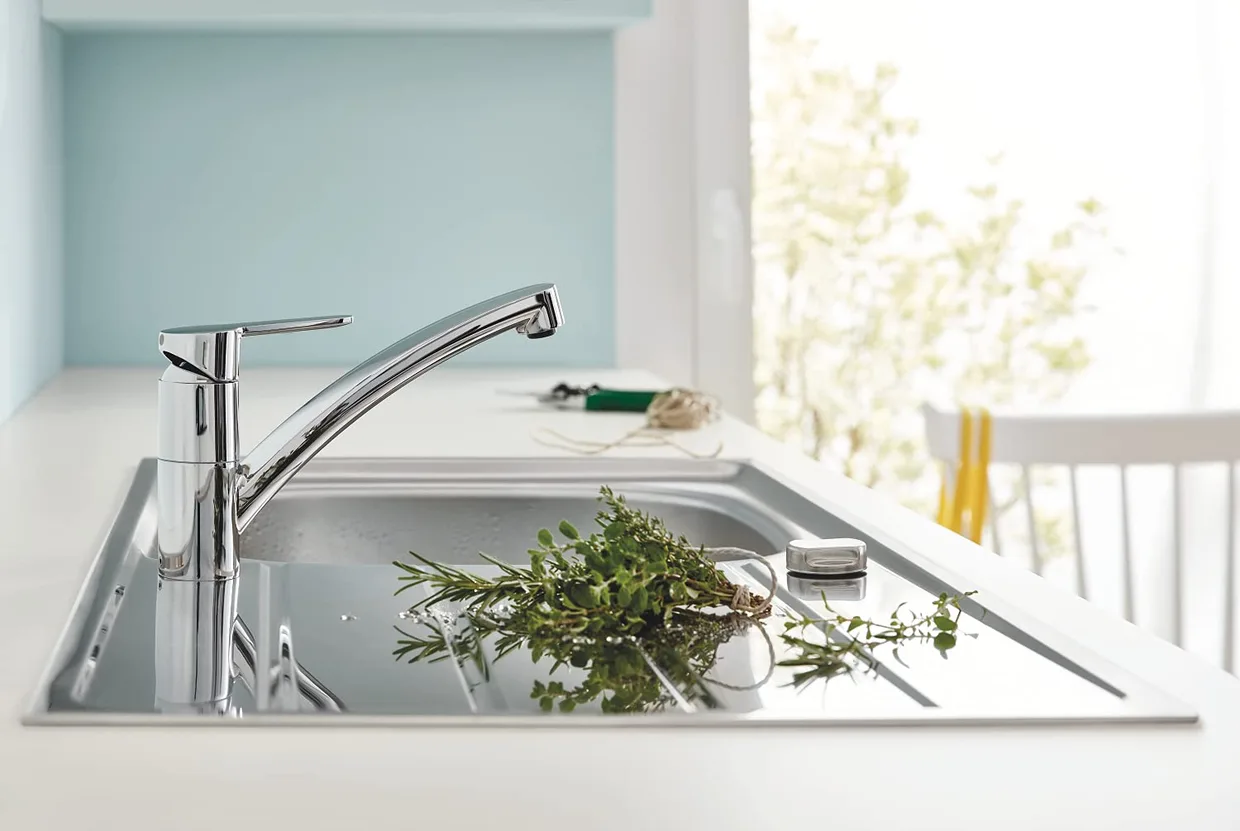 Змішувач для кухні GROHE StartGo з низьким виливом, хром (31685000) — фото 3