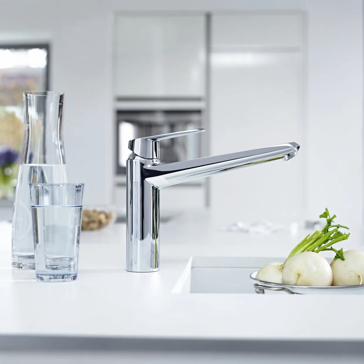 Змішувач для кухні GROHE Eurodisc Cosmopolitan з виливом середньої висоти, хром (33770002) — фото 4