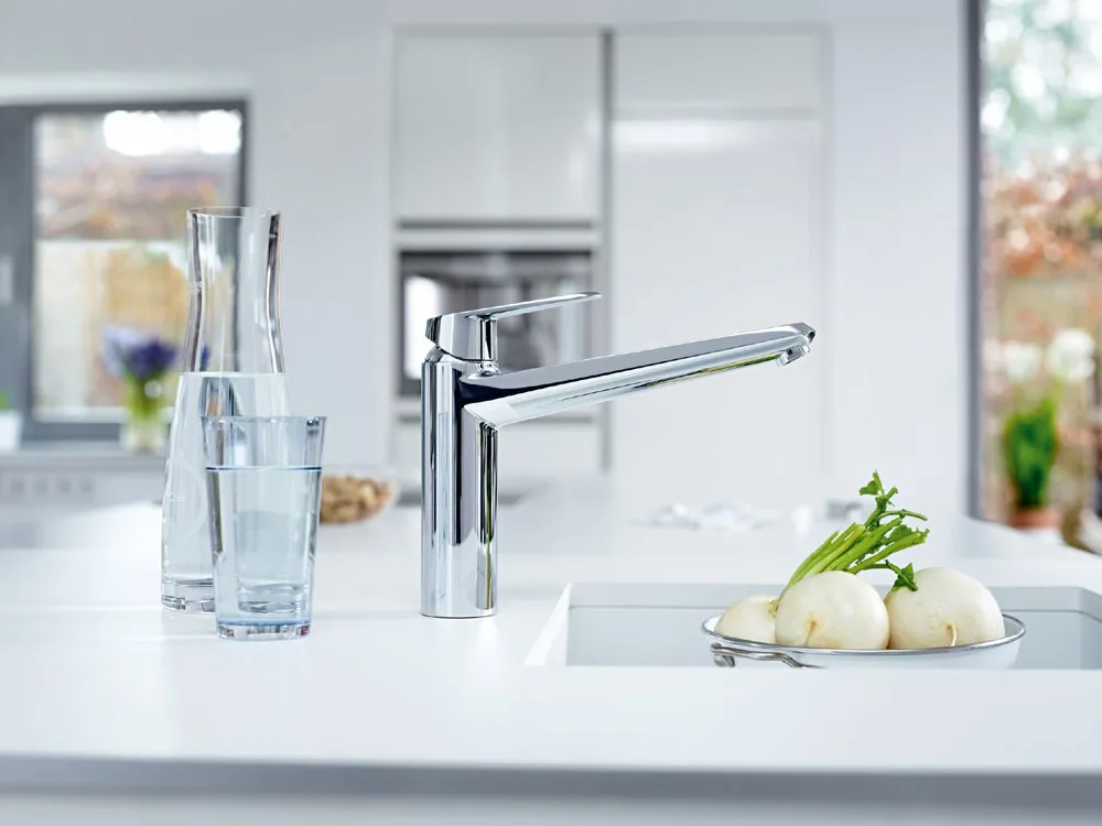 Змішувач для кухні GROHE Eurodisc Cosmopolitan з виливом середньої висоти, хром (33770002) — фото 5