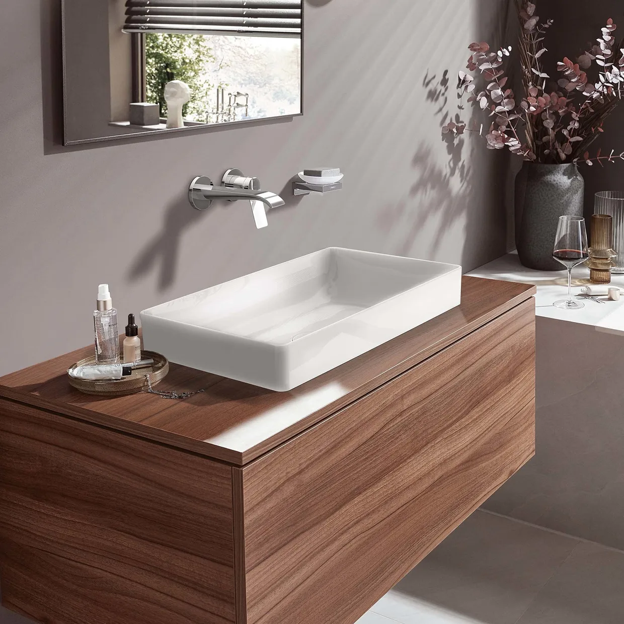 Змішувач для раковини настінний прихованого монтажу hansgrohe Vivenis, вилив 192 мм, зовнішня частина, хром (75050000) — фото 2