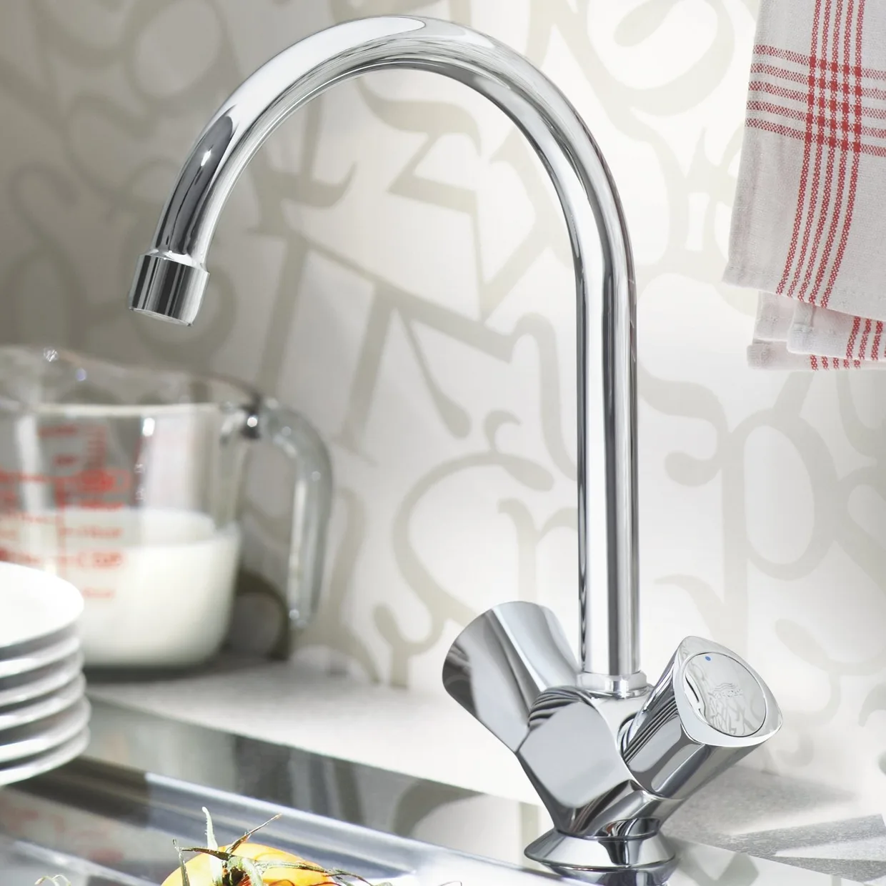Смеситель для кухни двухвентильный GROHE Costa S с высоким поворотным изливом, хром (31819001) — фото 2