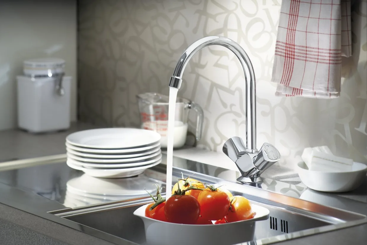 Смеситель для кухни двухвентильный GROHE Costa S с высоким поворотным изливом, хром (31819001) — фото 3