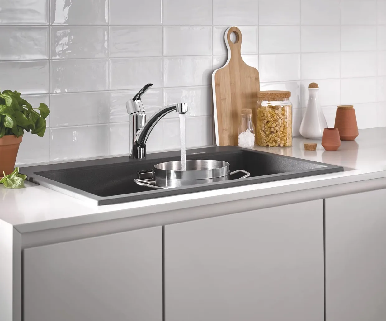 Смеситель для кухни GROHE Start с низким поворотным изливом, хром (30530002) — фото 8