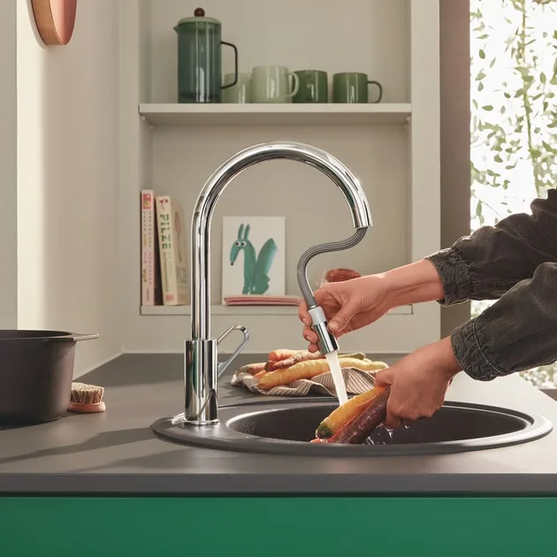 Смеситель для кухни GROHE QuickFix Start Flow с выдвижным изливом, хром (30569000) — фото 3