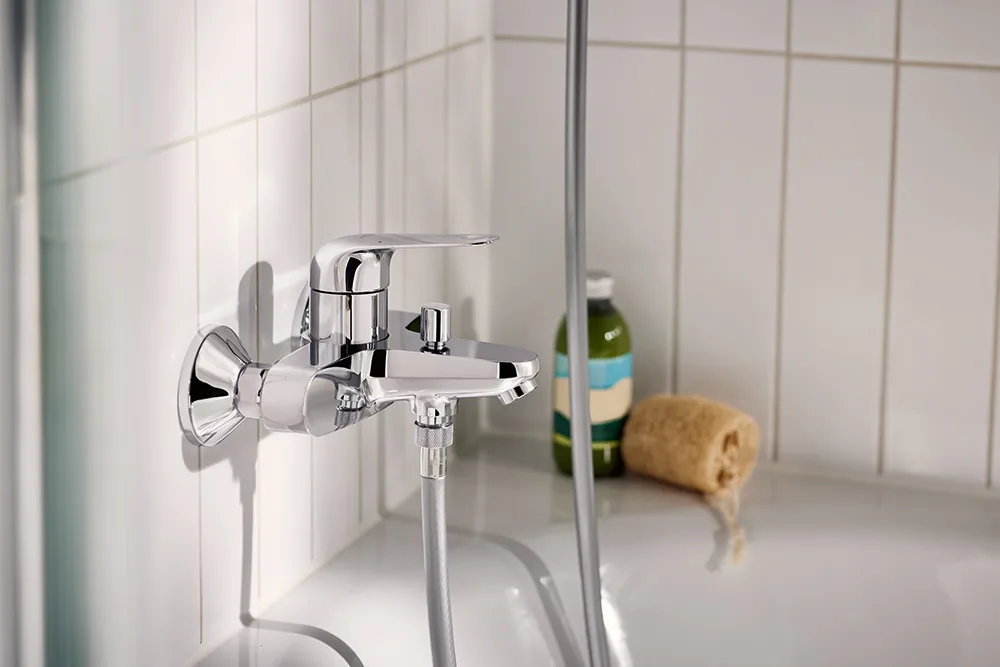 Смеситель для ванны настенный GROHE QuickFix Swift, хром (24335001) — фото 3