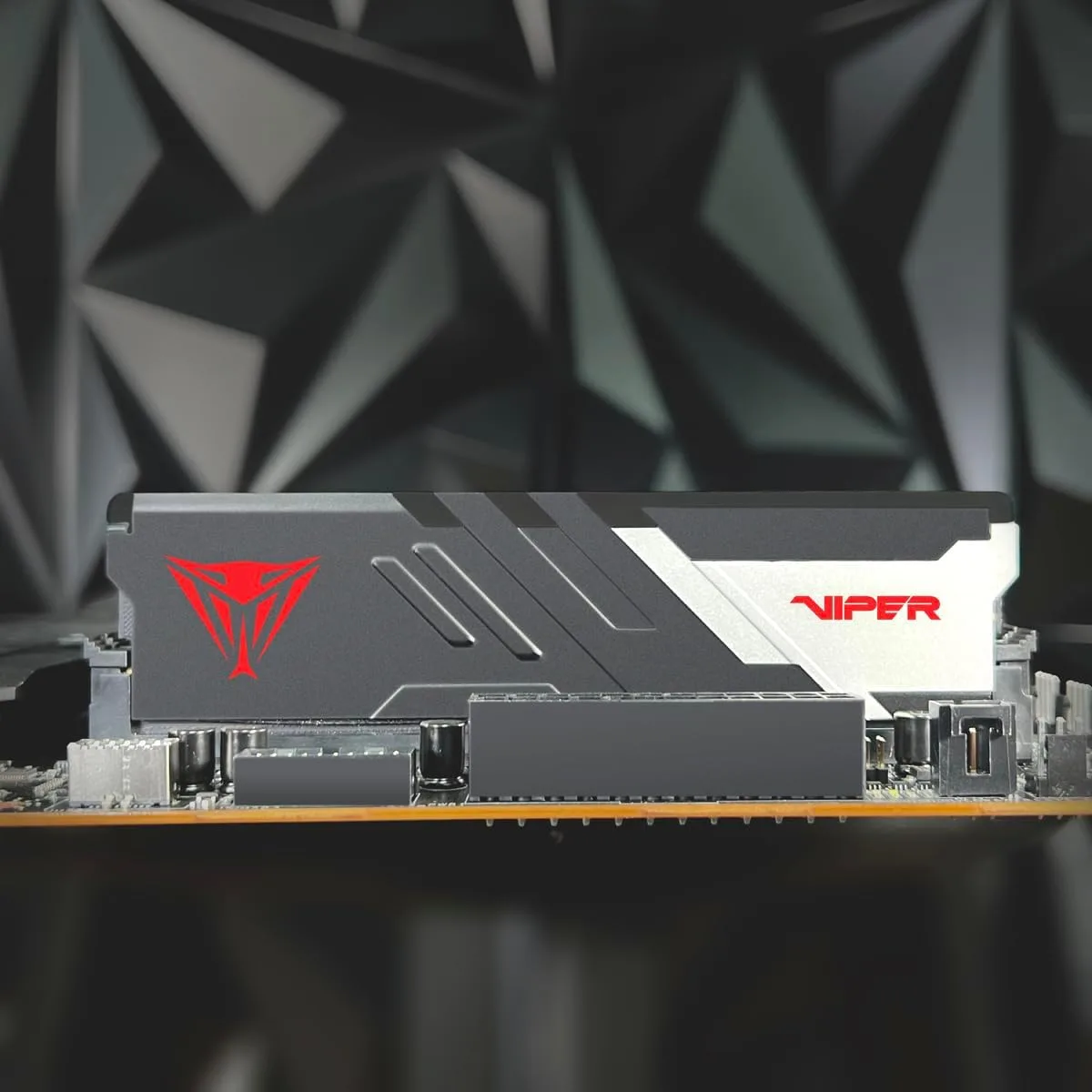 Оперативная память Patriot Viper Venom DDR5 2x8GB/5600 (PVV516G560C40K) — фото 5