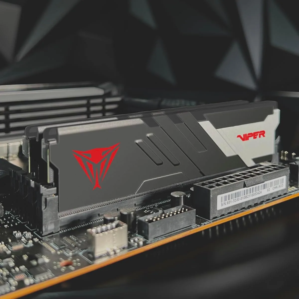 Оперативная память Patriot Viper Venom DDR5 2x8GB/5600 (PVV516G560C40K) — фото 7