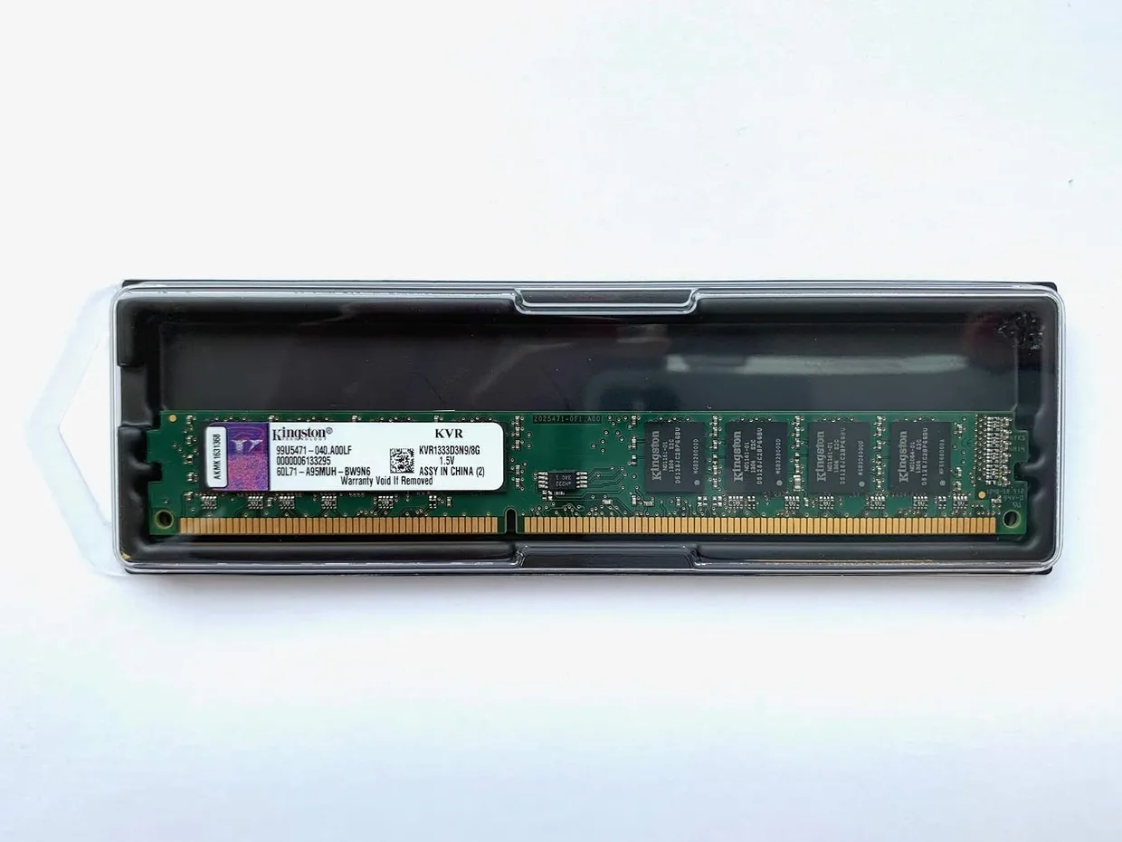 Оперативная память Kingston ValueRAM DDR3 8GB/1333 (KVR1333D3N9/8G) — фото 2