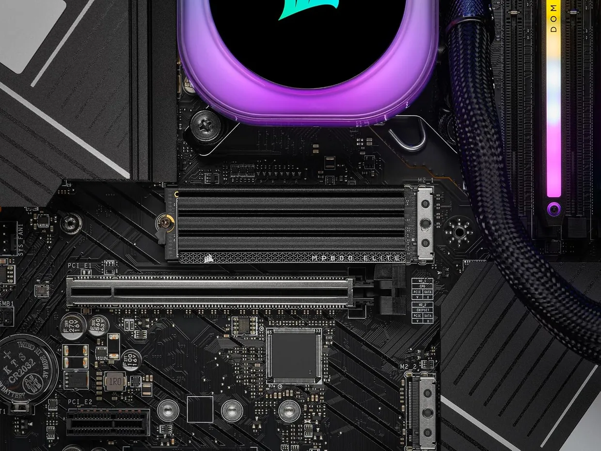 SSD диск Corsair MP600 Elite 1TB M.2 NVMe с радиатором (CSSD-F1000GBMP600EHS) — фото 2